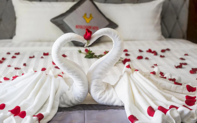 Royal Charm Hotel
