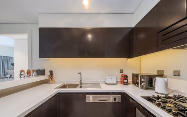 Manzil - Designer 1 BR Apt near Burj & Dubai Mall