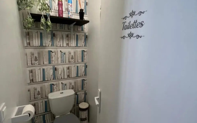 petite maison cosy avec exterieur