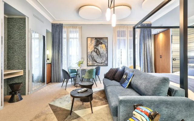 Hôtel 33 Marbeuf