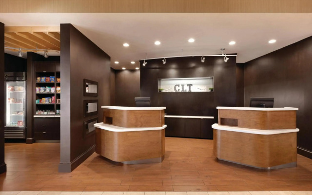 Courtyard by Marriott Charlotte Airport North