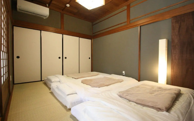 HARUYA Naramachi - Hostel