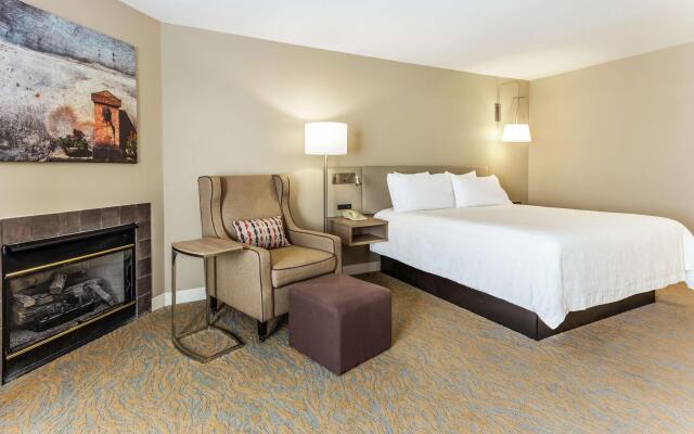 Hilton Garden Inn St. Charles