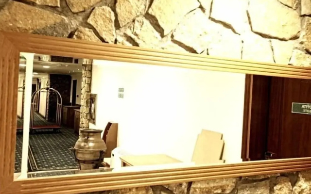 Afkos Grammos Luxury Boutique Hotel