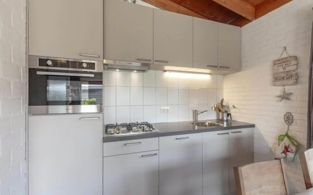 Modern Bungalow Close to the Beach