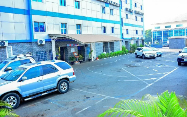 Top Rank Hotel Galaxy Asaba