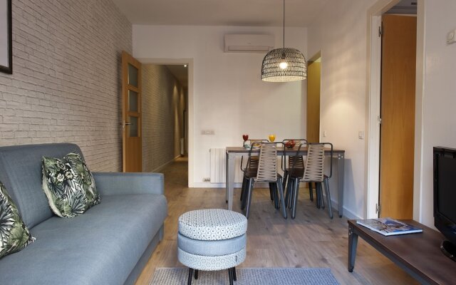 Barna House Apartments