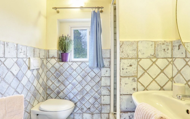 Spacious Holiday Home in Palaia With Private Pool