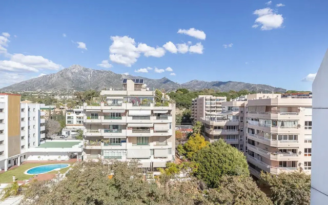 Marbella Pool House Ph24 on sea Shore