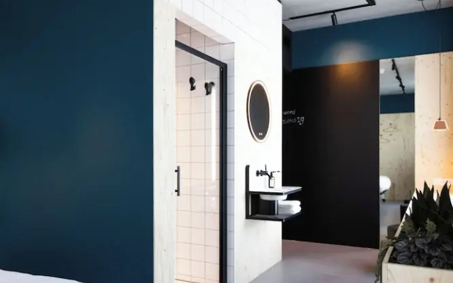 The Urban Hotel Moloko
