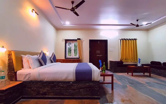 Takhat Villa by ShriGo Hotels
