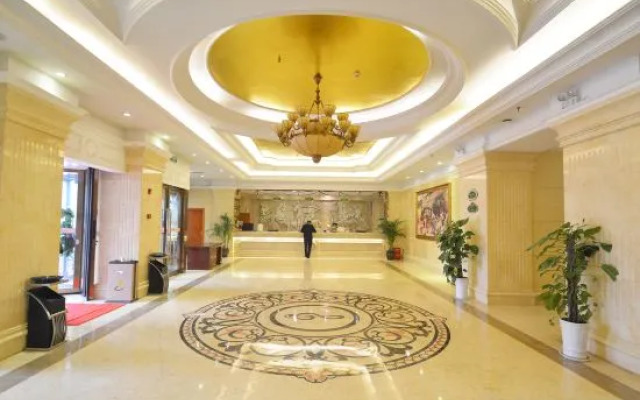 Vienna Hotel (Zhengzhou Xinzheng International Airport)
