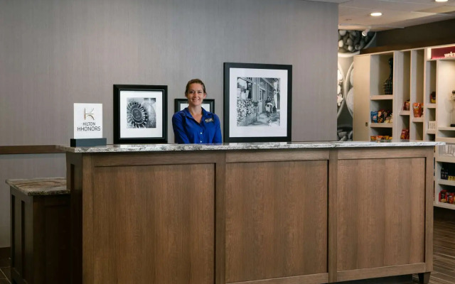 Hampton Inn & Suites Mason City