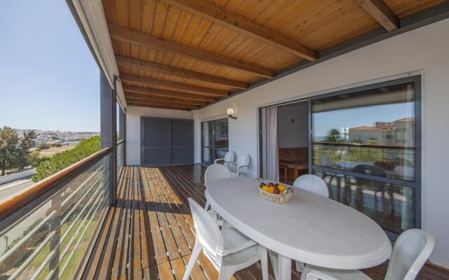 B46 - MarinaPark Apartment with Seaview