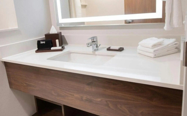 Fairfield by Marriott Edmonton International Airport