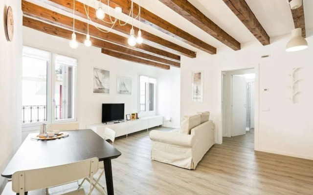 Civico 34 Central Flat