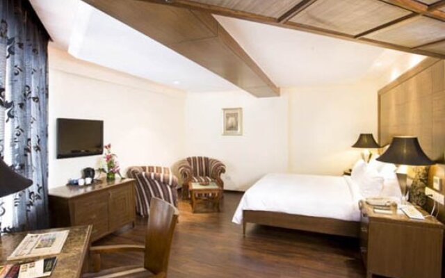Quality Inn Shravanthi