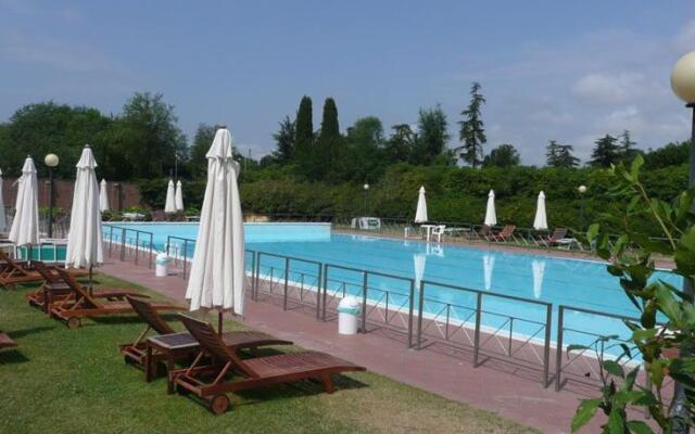 Matilde di Canossa Golf Spa  Hotel Resort