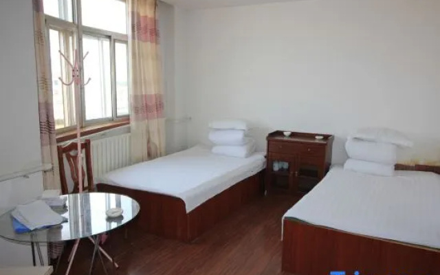 Qixia Xiangke Hotel