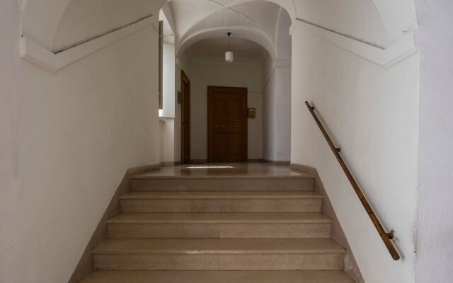 Dimora Del Padronedi Vasti Terreni a Mezzadria