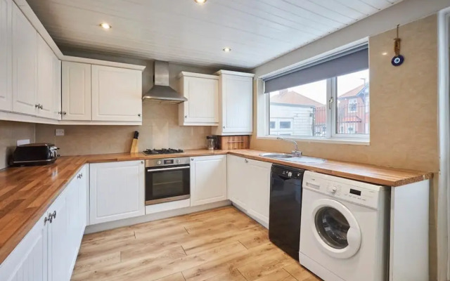 Host Stay Spire View House