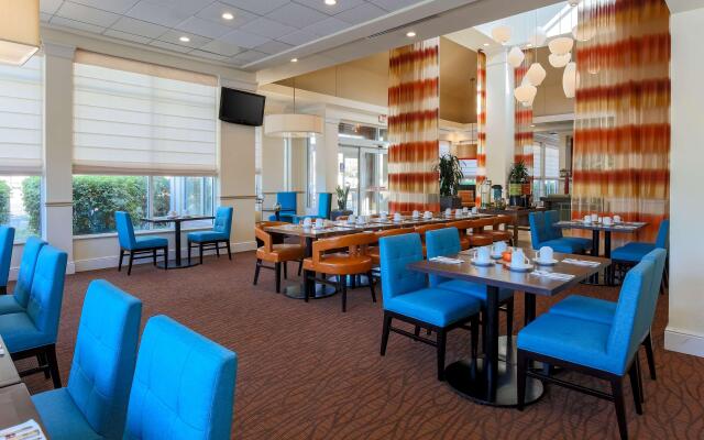 Hilton Garden Inn Bakersfield
