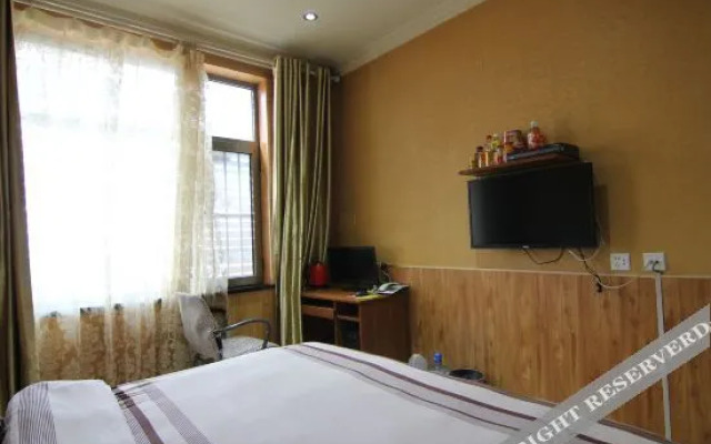 Wenxi Blanca Theme Hotel