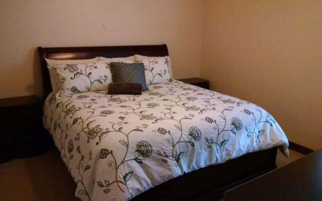 Arches Drive Bed and Breakfast