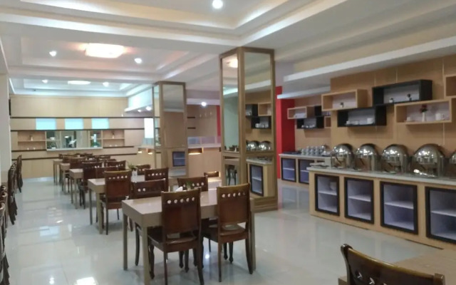 Hotel Rangkayo Basa Padang Panjang