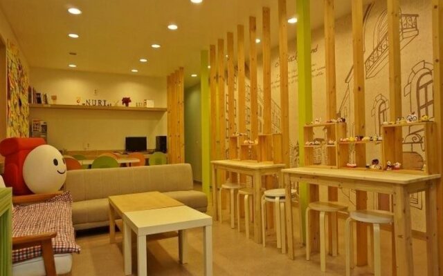 Mr Egg Hostel Nampo
