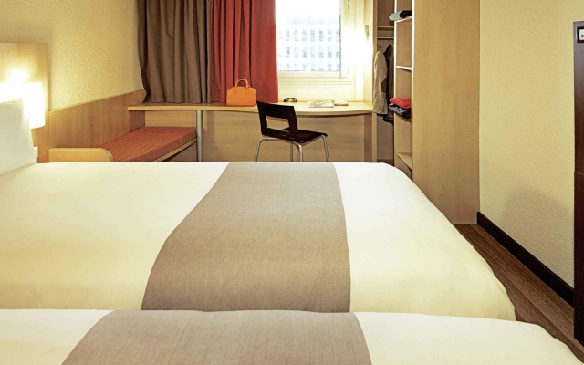 ibis Chengdu Yongfeng Hotel