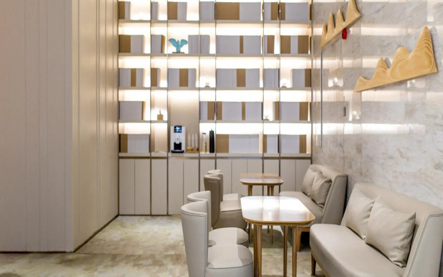 Ji Hotel Jiaxing Wanda Square