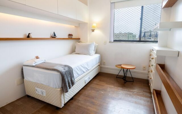 15 Minutes From Leblon Beach Va202