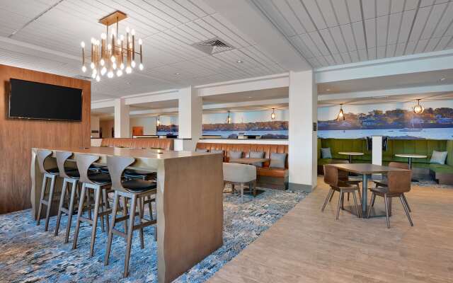 Hampton Inn Salem Boston