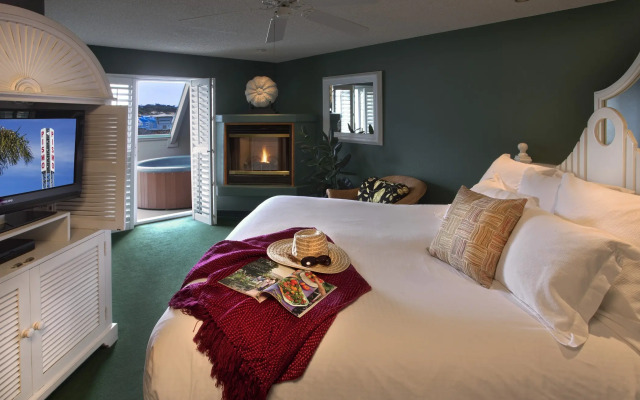 SeaVenture Beach Hotel