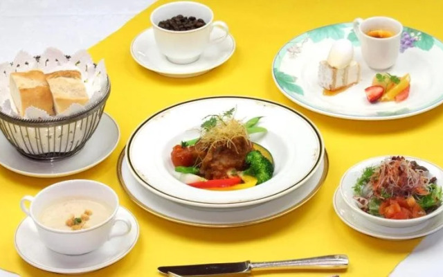 Sanbonmatsu Royal Hotel