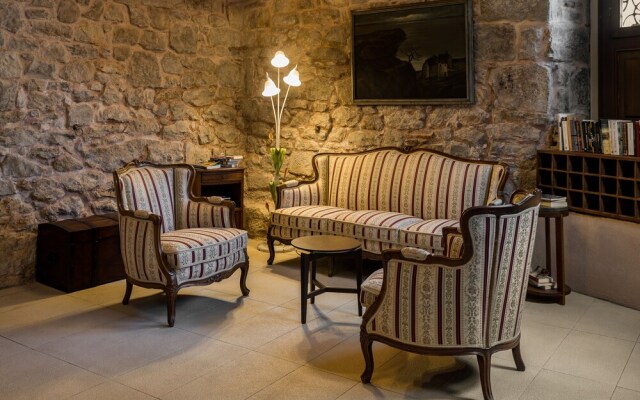 St Luke Heritage Hotel