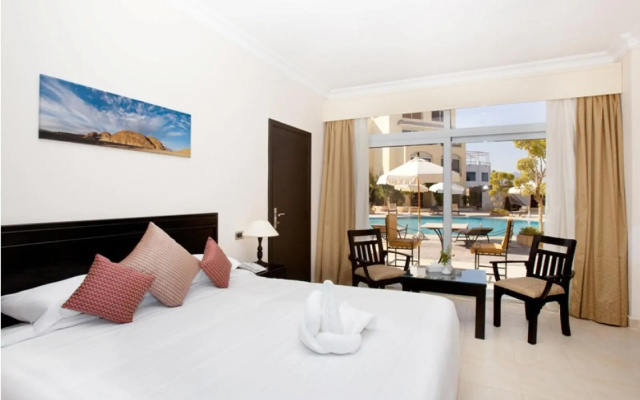 Royal Naama Bay Resort