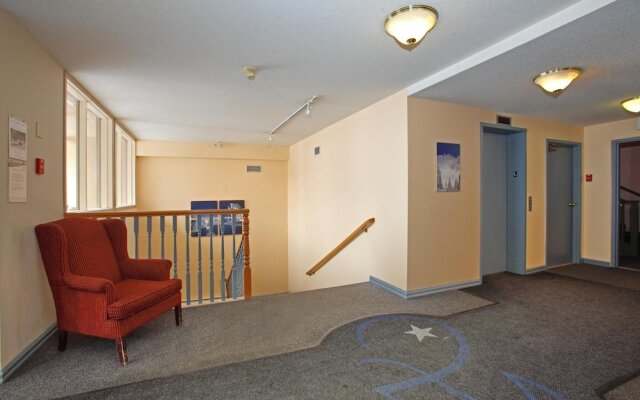 Vance Creek Hotel & Conference Centre