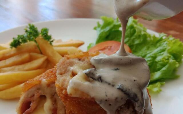 Paras Paros Marina Lodge