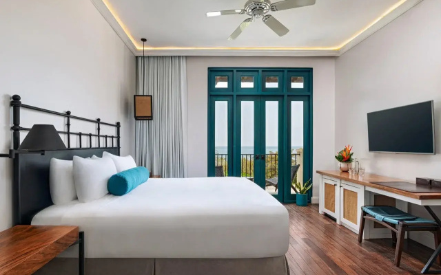 Santarena Hotel at Las Catalinas