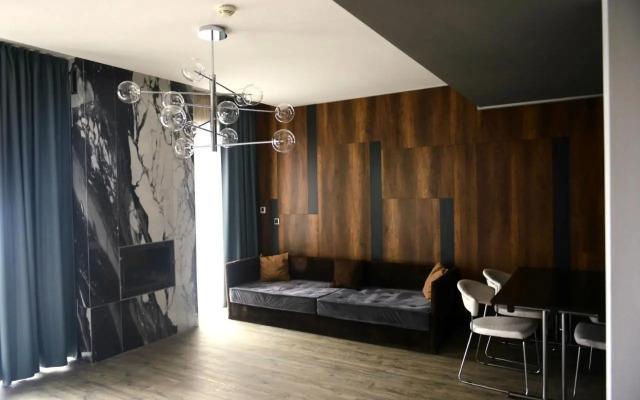 Silver Mountain Deluxe Suite B10