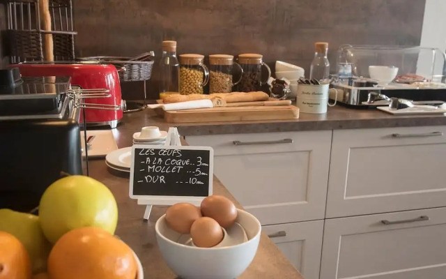 Les Bains Boyardville Hotel Et Restaurant