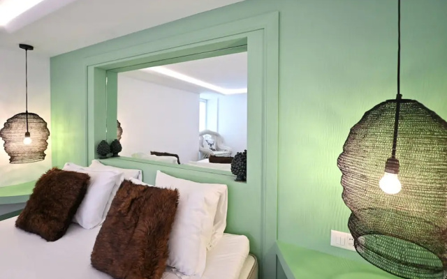 Unique Vacation Rental in Losone – Guest Rooms – Losone