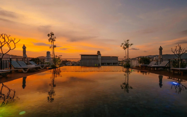 Rak Elegant Hotel Patong