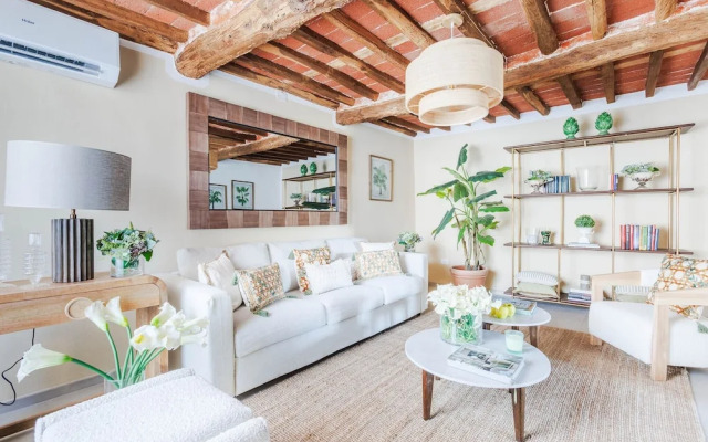 Villa Podere Falcione