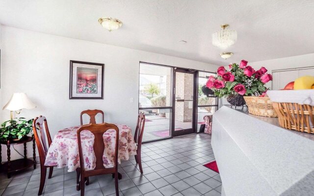 Americas Best Value Inn & Suites Provo