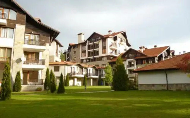 Rivendell Apartments Semiramida Gardens