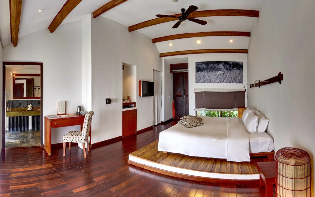 Chen Sea Resort & Spa