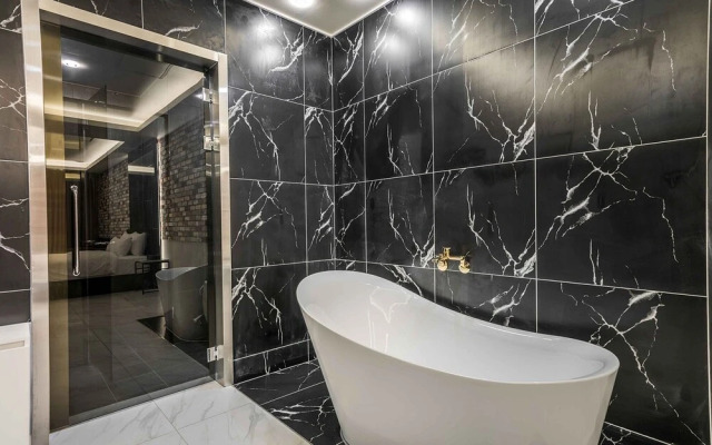 Suwon Homaesil Star Hotel